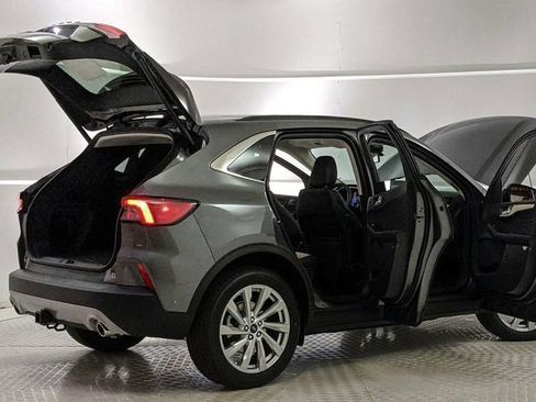 Used 2021 Ford Escape Titanium w/ Titanium Elite Package AWD/4WD image 10