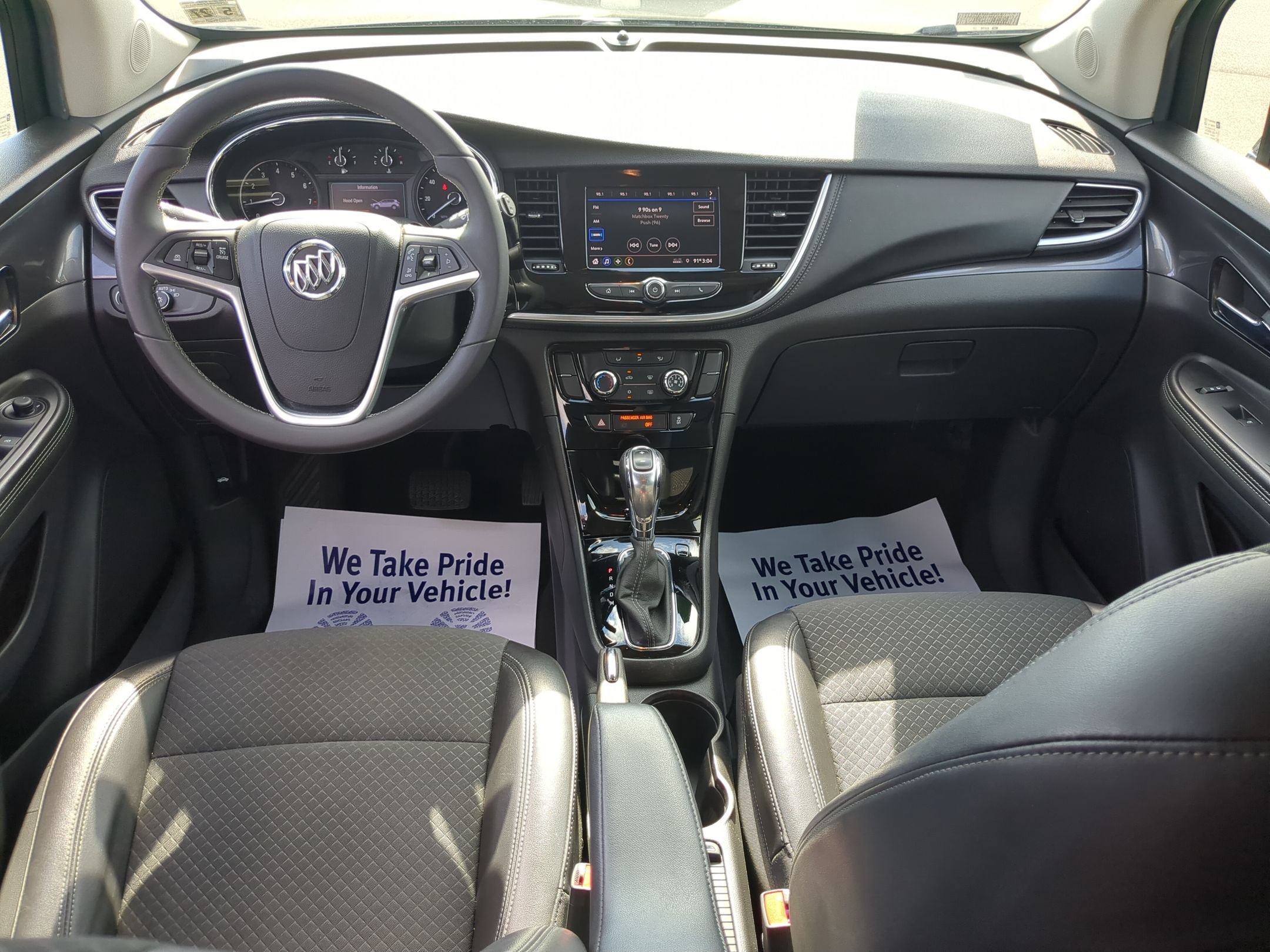 Certified 2022 Buick Encore Preferred w/ Safety Package AWD/4WD image 18