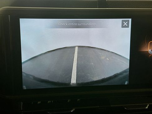 Used 2025 Jeep Wrangler Willys image 21