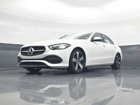 Used 2022 Mercedes-Benz C 300 Sedan image 19