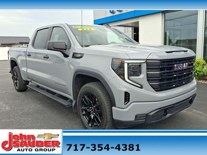 Used 2024 GMC Sierra 1500 Pro w/ Graphite Edition