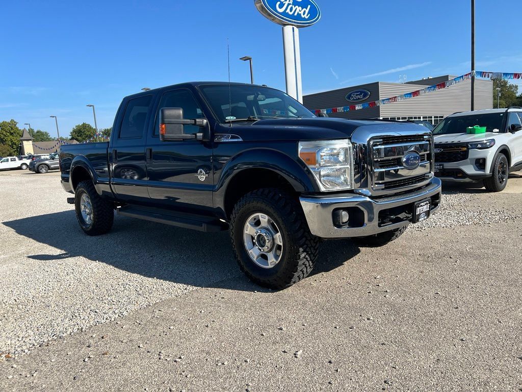 Used 2013 Ford F250 XLT w/ FX4 4X4 Off-Road Pkg image 2
