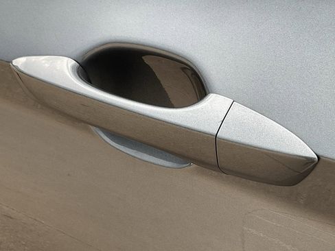 Used 2025 Volkswagen Jetta Sport image 10