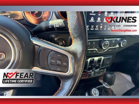 Used 2022 Jeep Gladiator Mojave w/ LED Lighting Group image 31