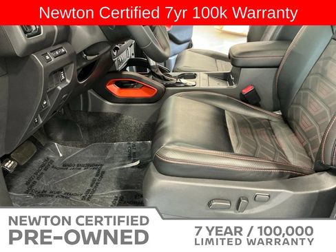 Used 2025 Nissan Frontier PRO-4X w/ Pro Premium Package AWD/4WD image 23
