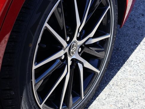 Used 2024 Toyota Camry SE image 36