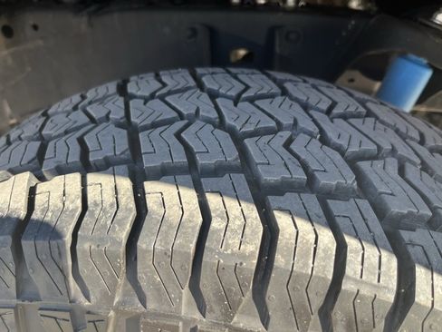 Certified 2023 Toyota Tacoma TRD Off-Road image 11