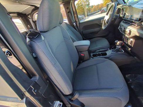 New 2026 Jeep Wrangler Sport AWD/4WD image 28
