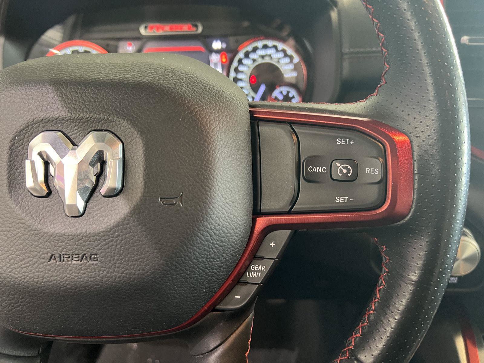 Used 2022 RAM 1500 Rebel AWD/4WD image 37