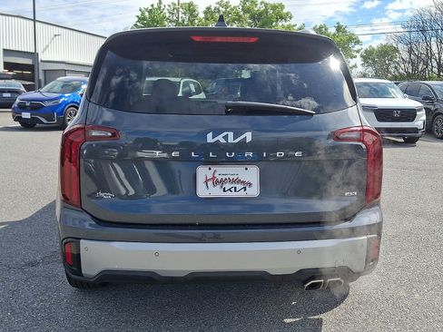 Certified 2023 Kia Telluride S w/ S Sunroof Package AWD/4WD image 5