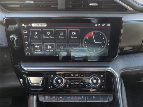 Used 2025 GMC Sierra 2500 Denali w/ Denali Reserve Package image 11