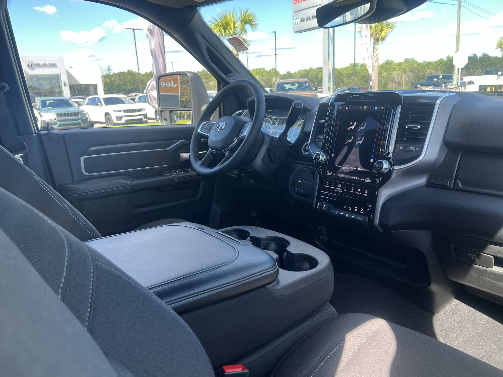 Used 2026 RAM 2500 Big Horn AWD/4WD image 11