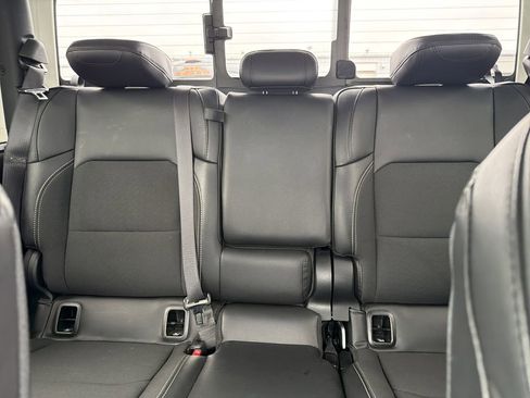 Used 2023 Jeep Gladiator Sport image 19