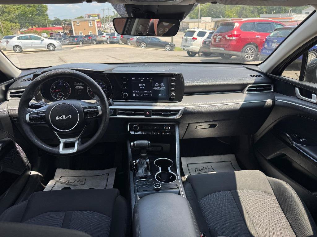 Used 2022 Kia K5 LXS FWD image 18