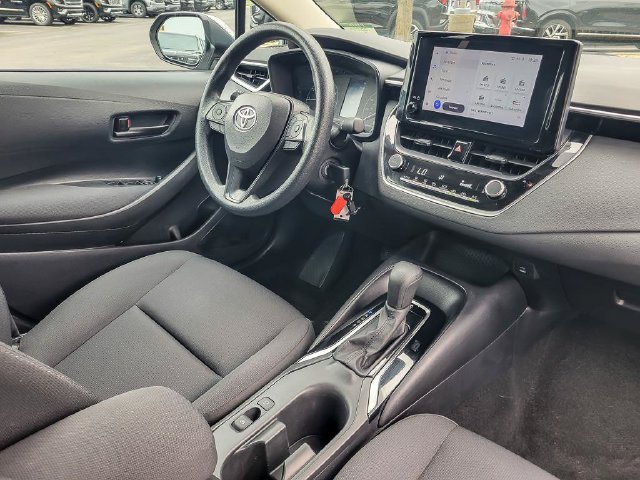 Used 2024 Toyota Corolla LE FWD image 20
