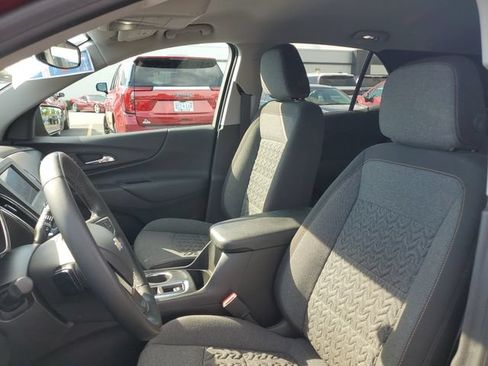 Certified 2024 Chevrolet Equinox LT w/ LPO, Floor Liner Package AWD/4WD image 18