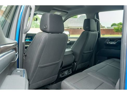 Used 2023 Chevrolet Silverado 1500 RST w/ Z71 Off-Road Package AWD/4WD image 14