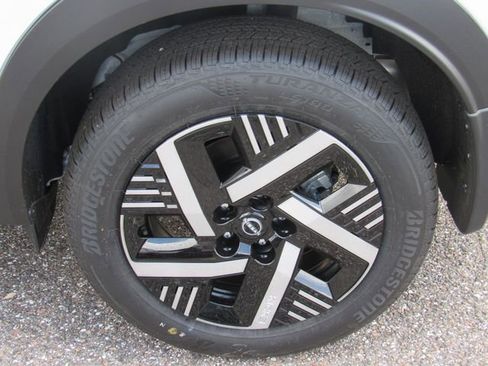 New 2026 Nissan Kicks SV FWD image 14