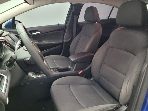 Used 2017 Chevrolet Cruze LT w/ Convenience Package FWD image 17
