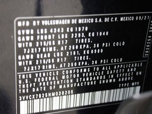 Certified 2022 Volkswagen Taos S FWD image 28