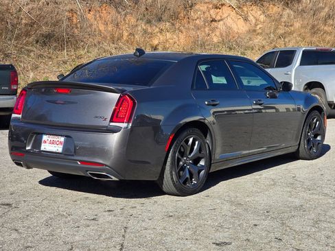 Used 2022 Chrysler 300 S w/ Comfort Group image 18