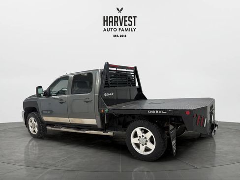 Used 2011 Chevrolet Silverado 2500 LTZ w/ LTZ Plus Package AWD/4WD image 3