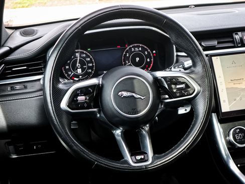 Used 2021 Jaguar XF R-Dynamic SE image 6