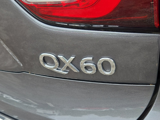 Used 2017 INFINITI QX60 Luxe w/ Premium Plus Package AWD/4WD image 32