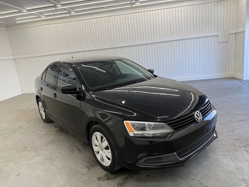 Used 2014 Volkswagen Jetta TDI Value Edition image 3