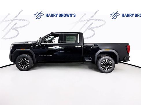 New 2026 GMC Sierra 3500 Denali Ultimate AWD/4WD image 30