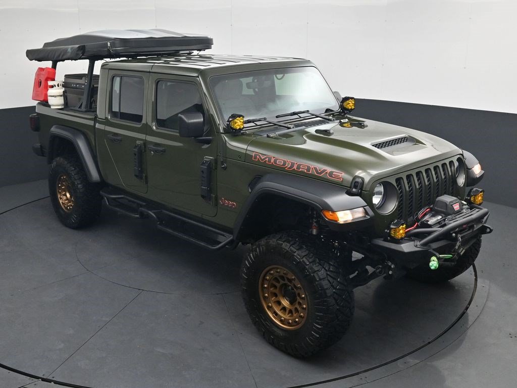 Used 2023 Jeep Gladiator Mojave w/ Cold Weather Group AWD/4WD image 21