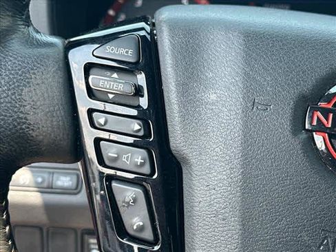 Used 2022 Nissan Frontier PRO-4X w/ Pro-4X Premium Package AWD/4WD image 21