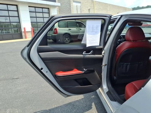 Used 2022 Kia K5 GT-Line w/ GT-Line Awd Premium Package image 13