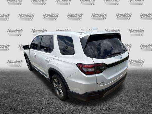 Used 2024 Honda Pilot EX-L image 7