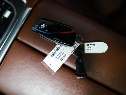 Used 2024 BMW X7 M60i w/ Executive Package AWD/4WD image 27