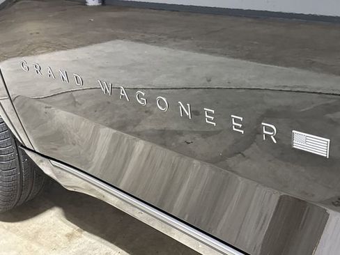 New 2026 Jeep Grand Wagoneer Summit AWD/4WD image 28