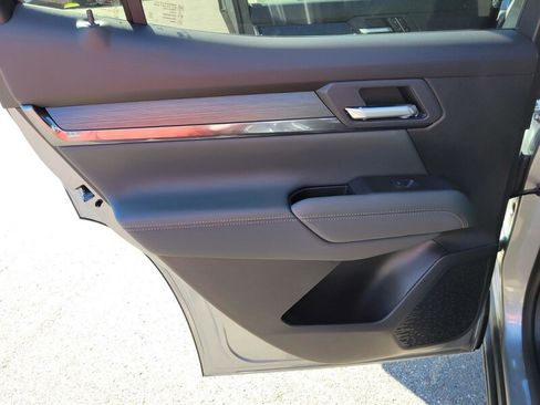 New 2026 GMC Terrain AT4 w/ Convenience Package III image 28