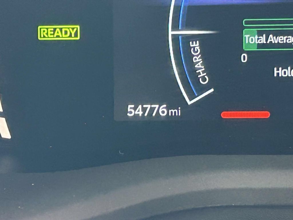 Certified 2025 Toyota Camry LE FWD image 29