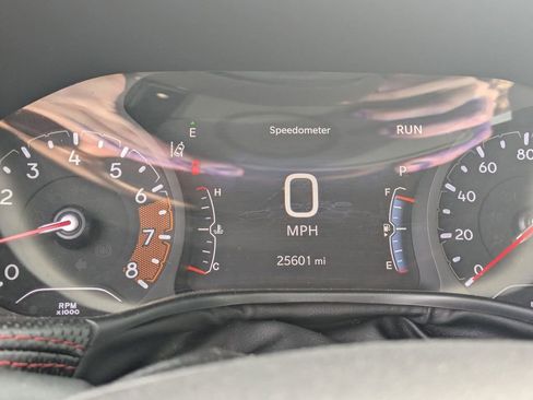 Used 2024 Jeep Compass Trailhawk image 19