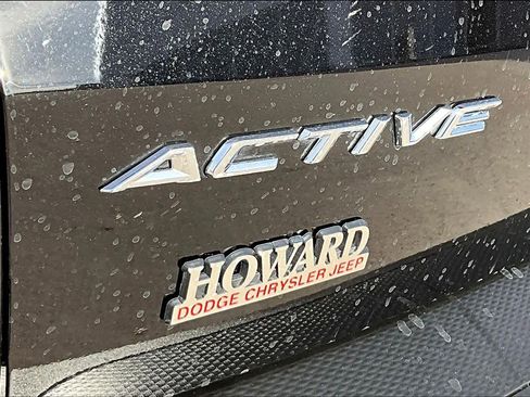 Used 2024 Ford Escape Active image 10