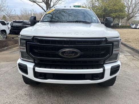 Used 2021 Ford F250 Lariat image 2