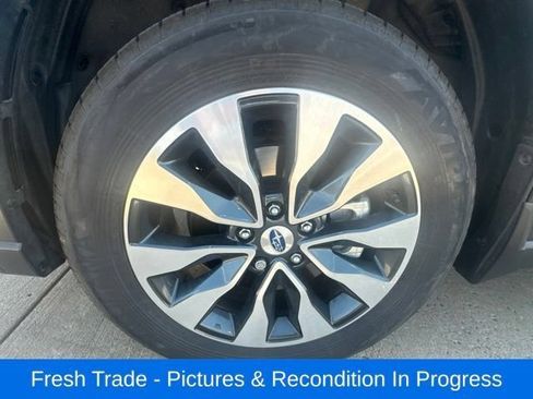 Used 2024 Subaru Outback Touring w/ Popular Package #2 AWD/4WD image 9