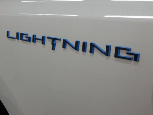 New 2025 Ford F150 Lightning Lariat image 7
