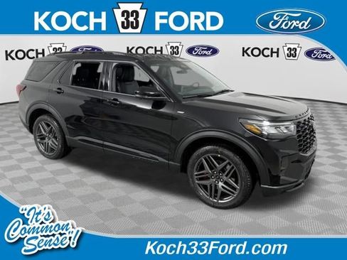 New 2026 Ford Explorer ST-Line w/ ST-Line Street Pack AWD/4WD image 1