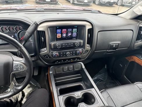 Used 2017 Chevrolet Silverado 1500 High Country AWD/4WD image 2
