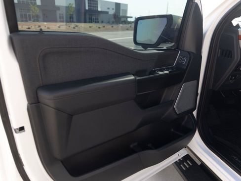 Used 2023 Ford F150 Raptor AWD/4WD image 19