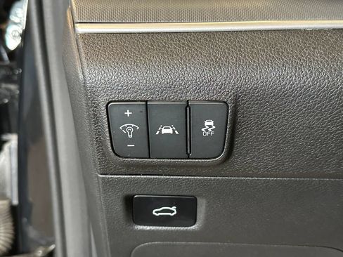 Used 2021 Kia K5 LX FWD image 18
