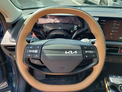 New 2026 Kia EV6 Wind RWD image 15