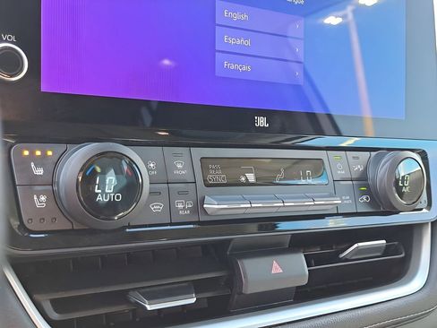 Used 2024 Toyota Grand Highlander Limited image 27