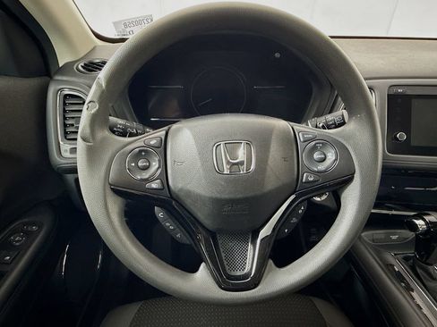 Used 2022 Honda HR-V EX image 11